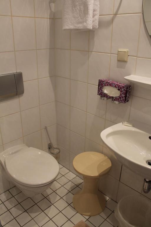 Hotel Luga Nuremberg Chambre photo