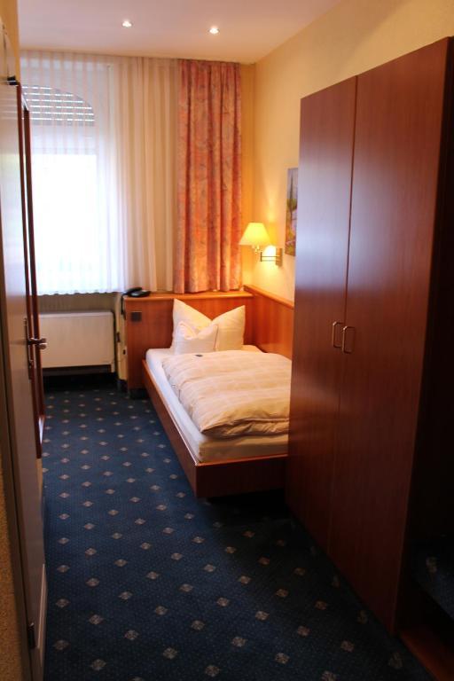 Hotel Luga Nuremberg Chambre photo